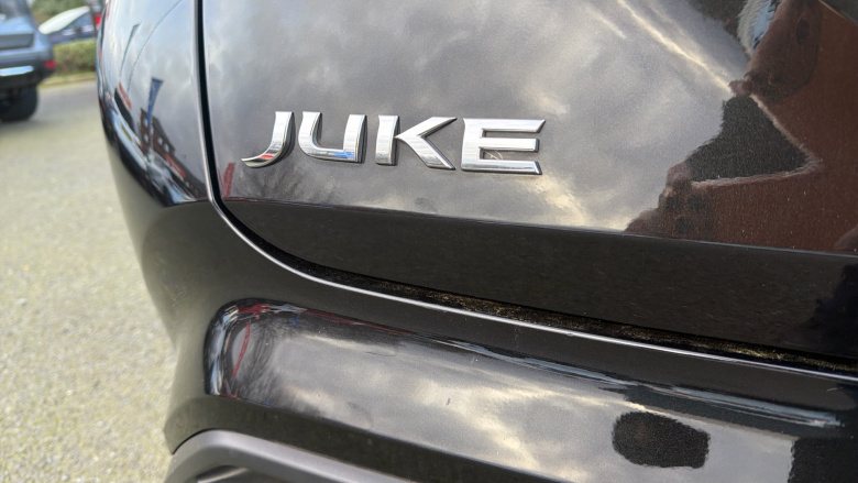 Nissan Juke 1.0 DiG-T 114 N-Connecta 5dr Petrol Hatchback